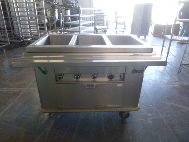 lot 68 image: Servco 3 Well Steam Table
