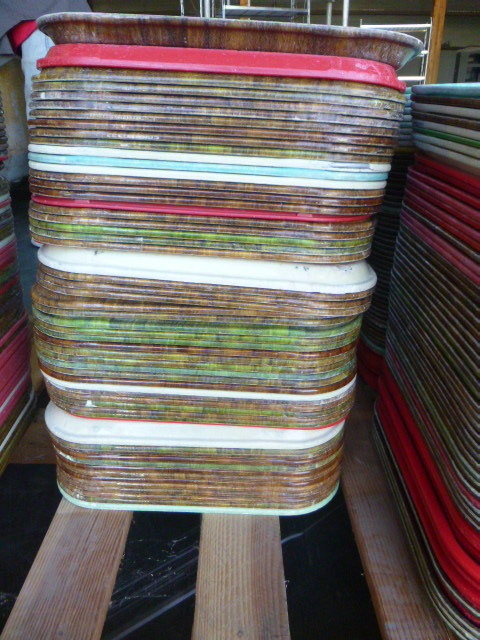lot 77 image: Trays