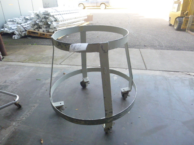lot 82 image: Cart