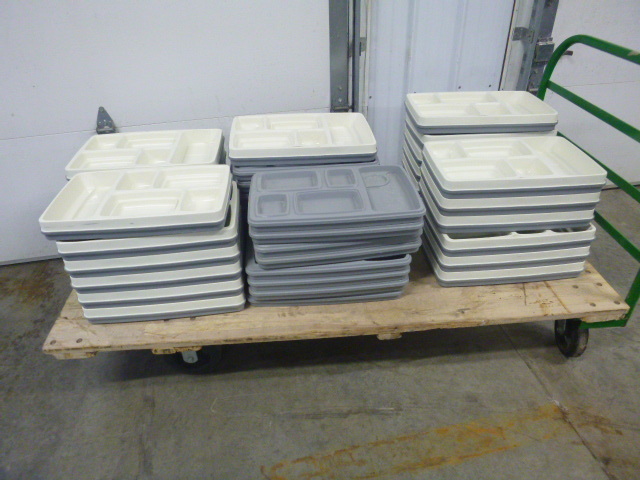 lot 93 image: Miscellaneous Food Trays