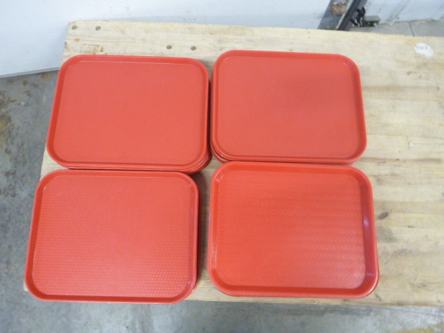 lot 94 image: Miscellaneous Food Trays