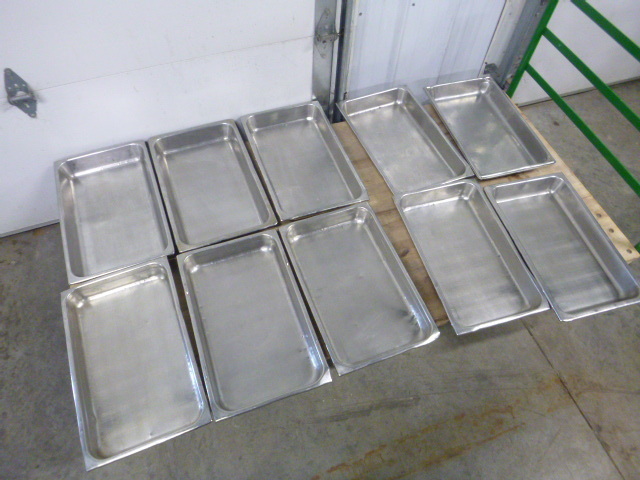 lot 114 image: 10 Full Size Steam Table Pans