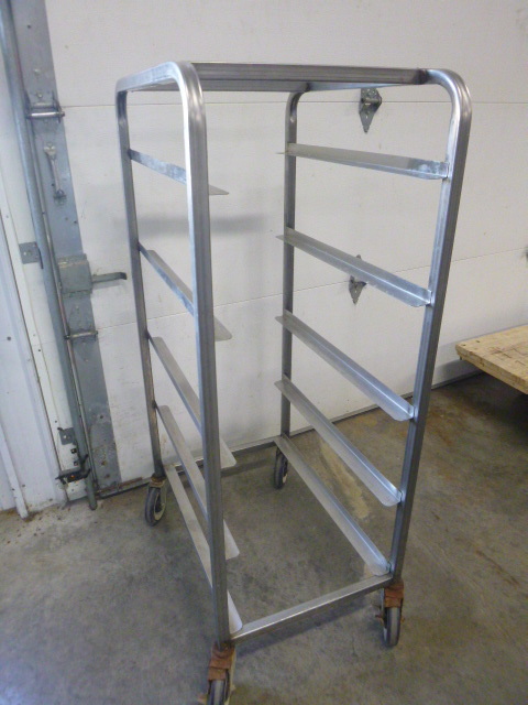 lot 140 image: Steam Pan Cart