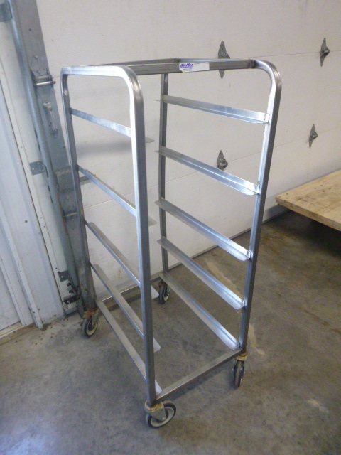 lot 141 image: Steam Pan Cart