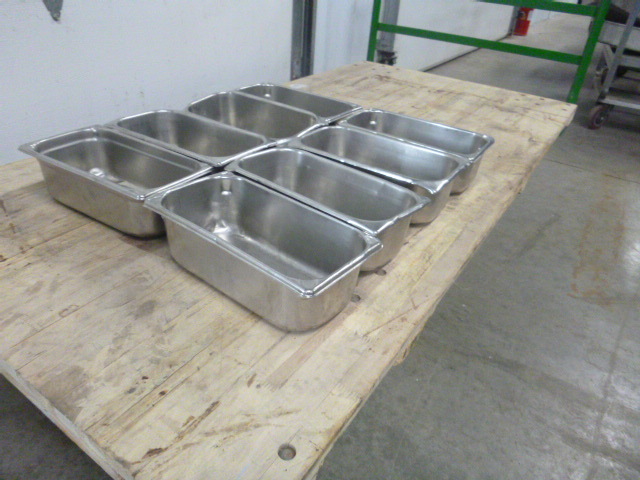lot 173 image: 8 Stainless Steel Pans
