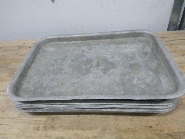lot 177 image: 7 Sheet Pans