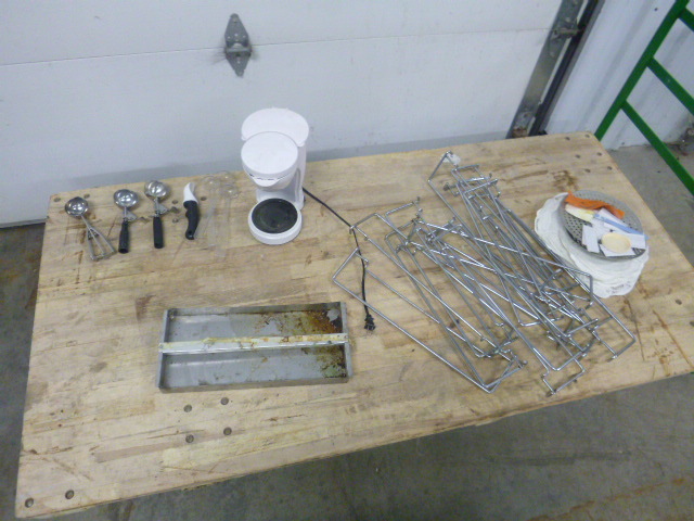 lot 184 image: Miscellaneous Items