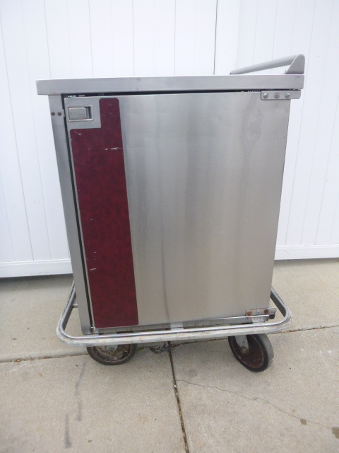 lot 204 image: Food Transport Cart