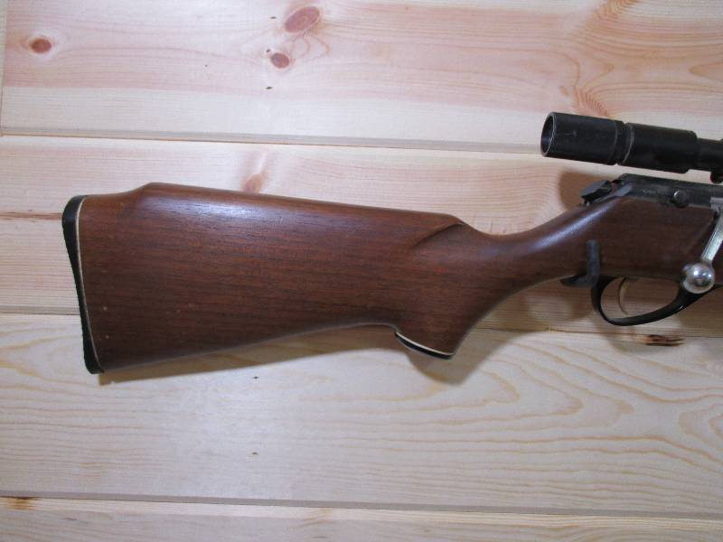 lot 31 image: Marlin Model 80 Bolt Action Rifle