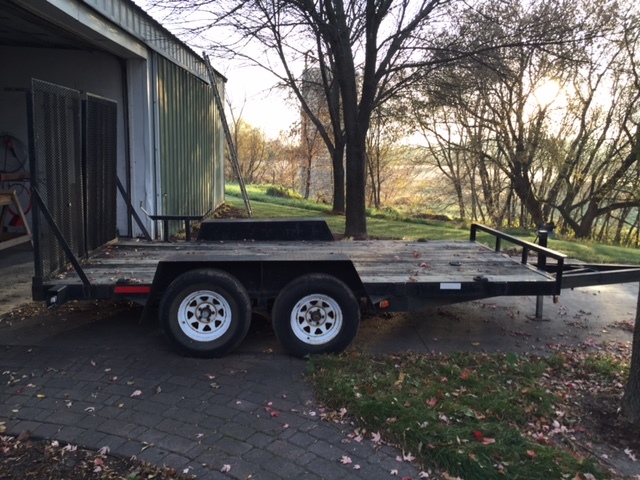 lot 3 image: 2004 G & L 14 Tandem Axle Equipment Trailer