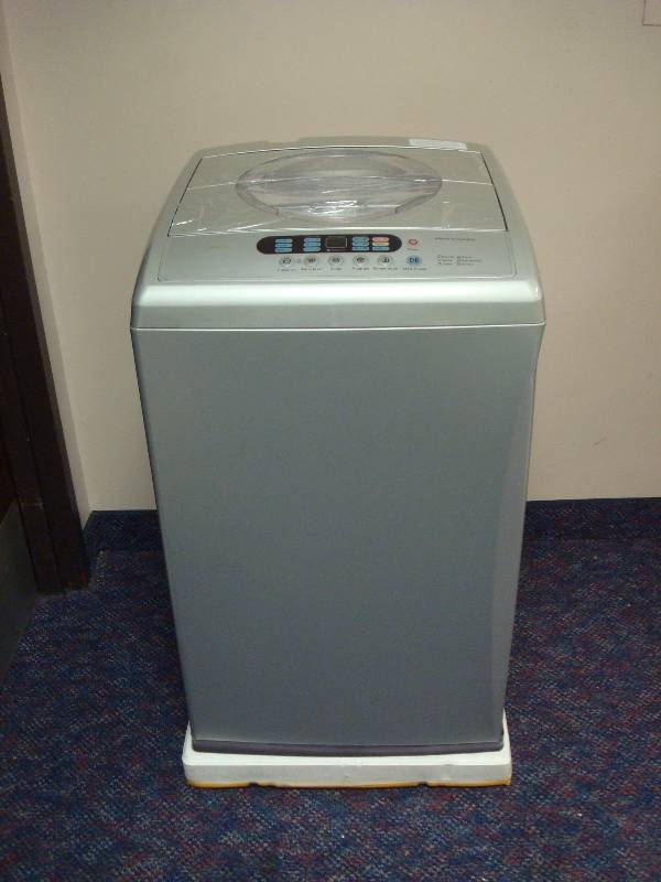 Midea Portable Top Loader Washer Machine, Unused, Opened For Pictures, Has A Couple Dings, Tested, Works 1.6 Cubic Feet, Model # MAE50-S1102GPSS