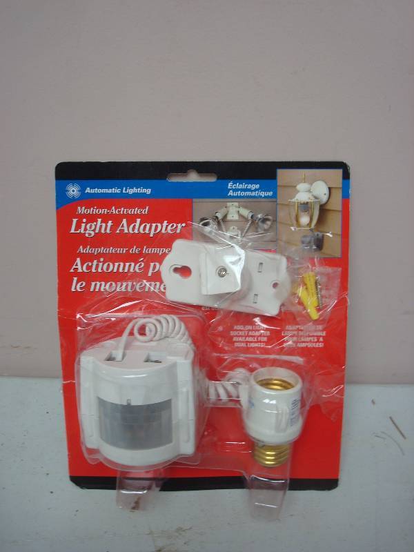 Motion Activated Light Adapter, Store Return