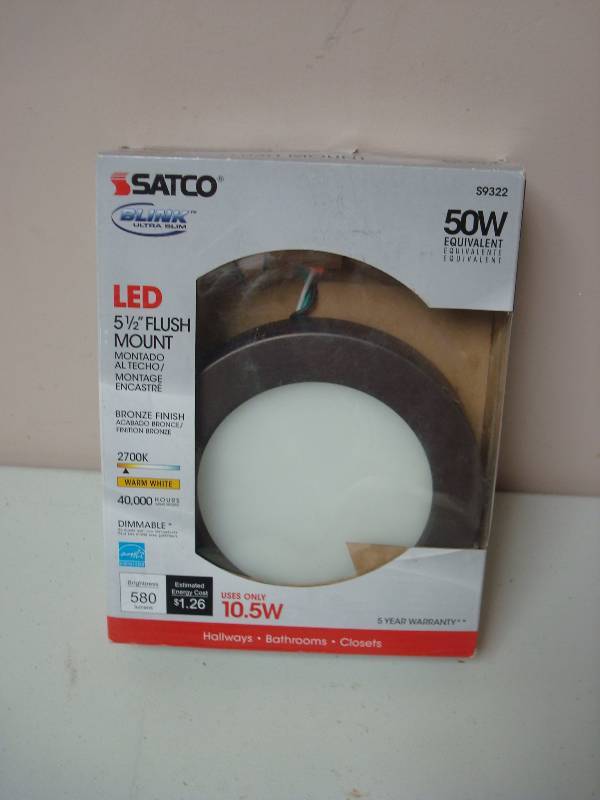 LED 5.5 Flush Mount Light, Store Return