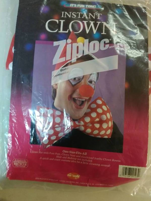 lot 4 image: Halloween