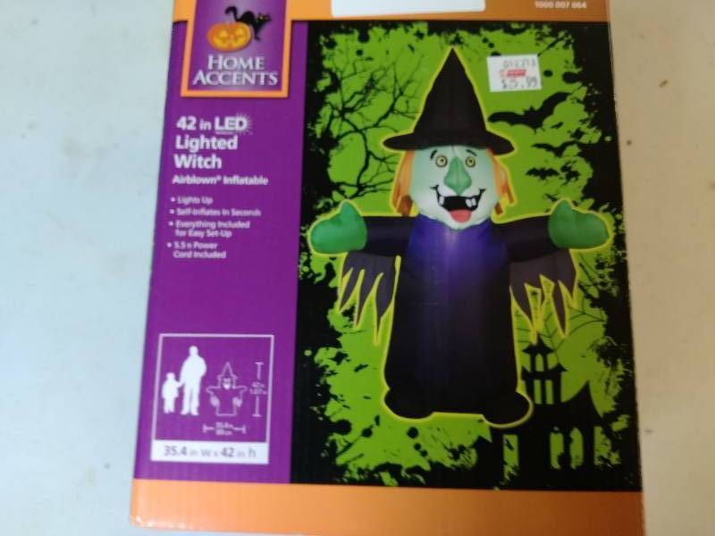 lot 27 image: Halloween