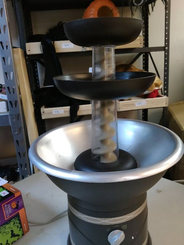 lot 30 image: Halloween