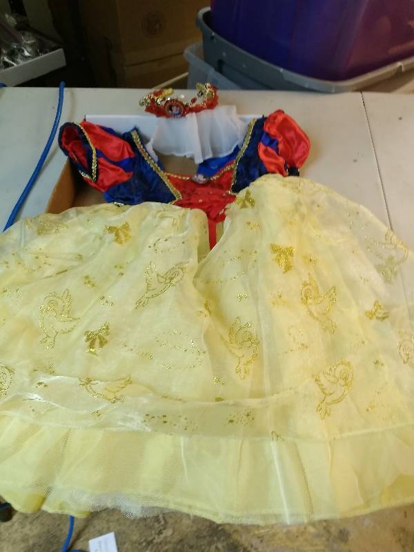 lot 38 image: Halloween