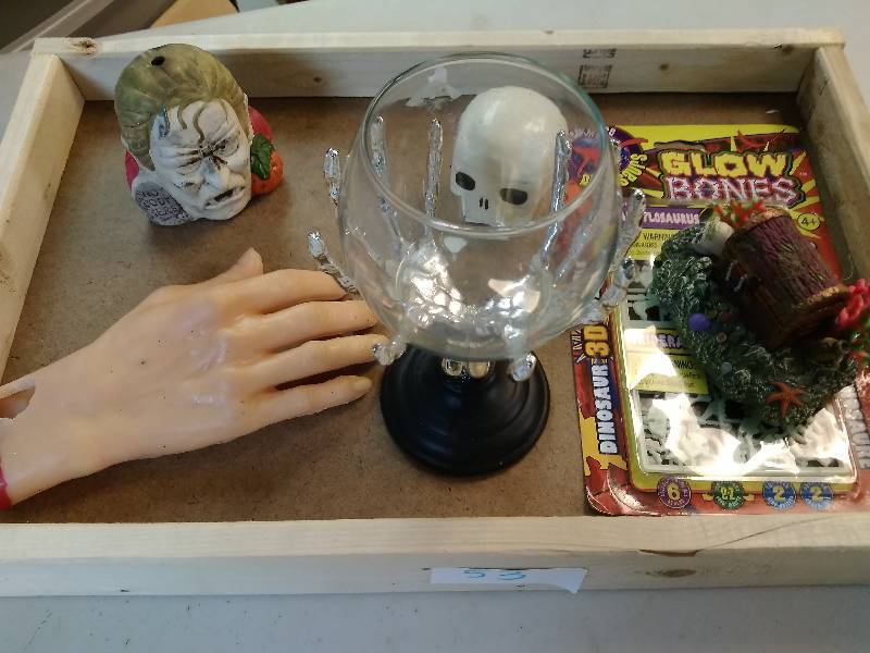 lot 53 image: Halloween