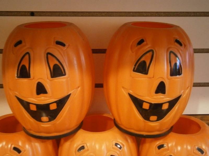 (8) Vintage Jack-O-lantern Decorations