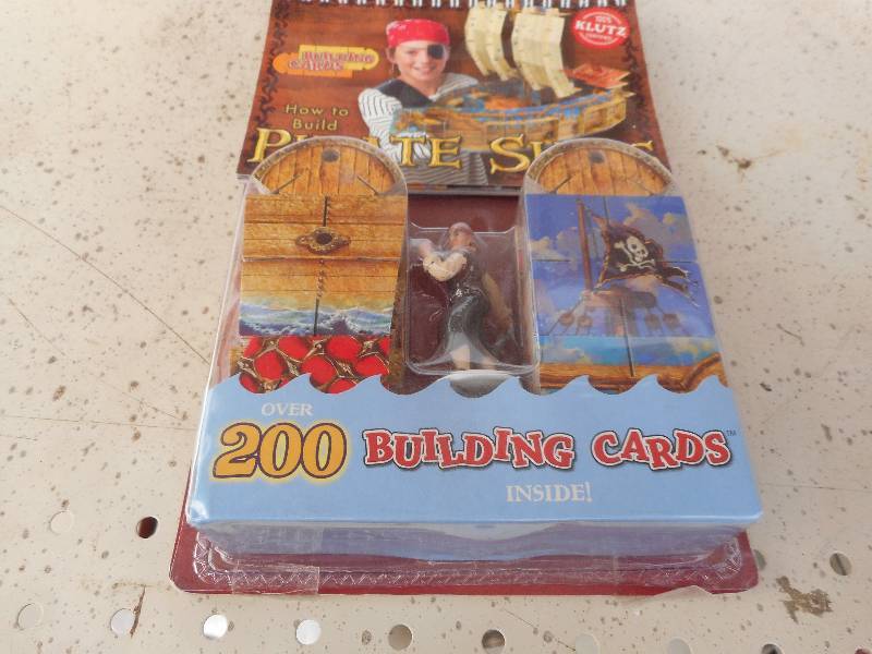 lot 12 image: PIRATE SHIP BUILDING CARDS