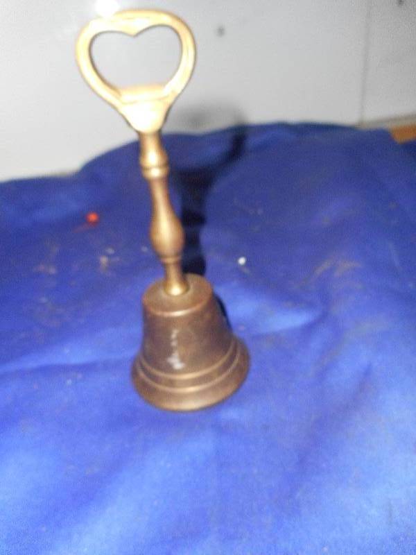 lot 66 image: ANTIQUE BRASS BELL