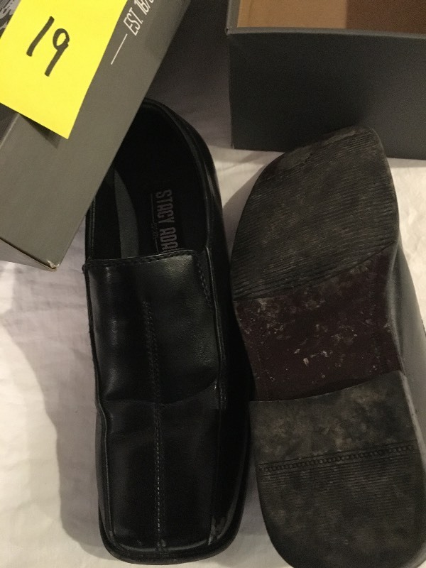 Stacy Adams size 2M boys - shoe