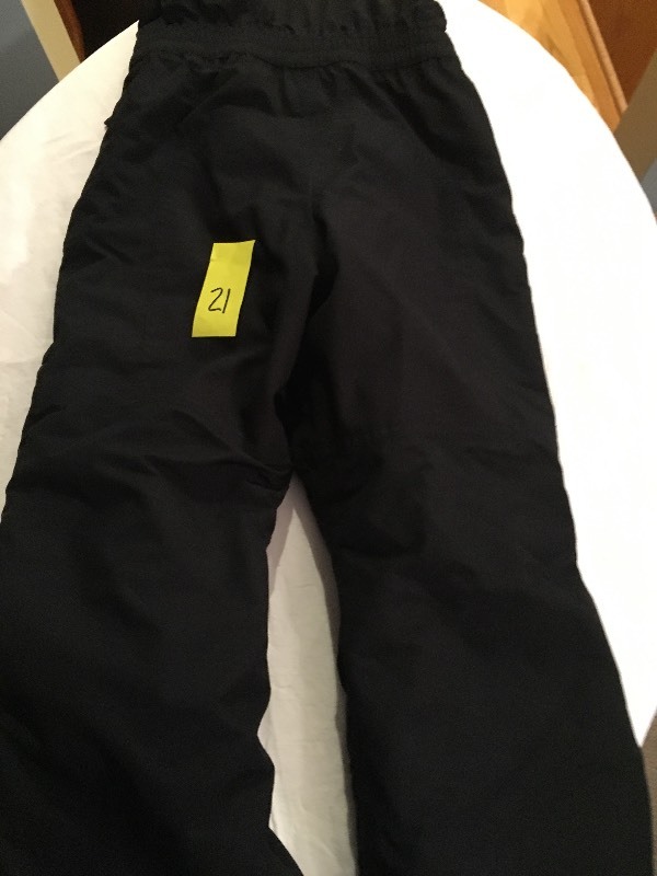 Snow pants - size 5