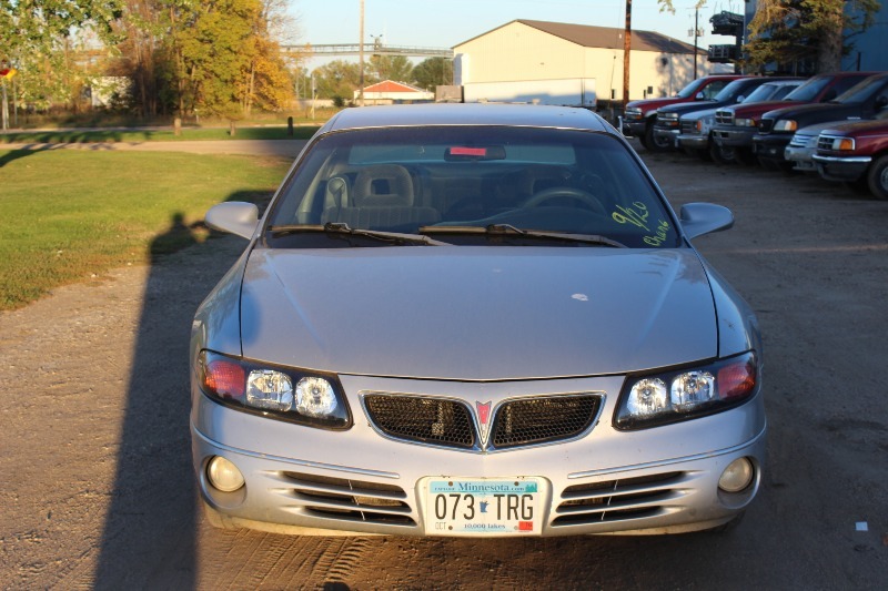 2001 Pontiac Bonneville SE
