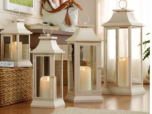 lot 28 image: Luminara 19 Heritage Indoor Outdoor Lantern with Flameless Candle & Remote - SLATE