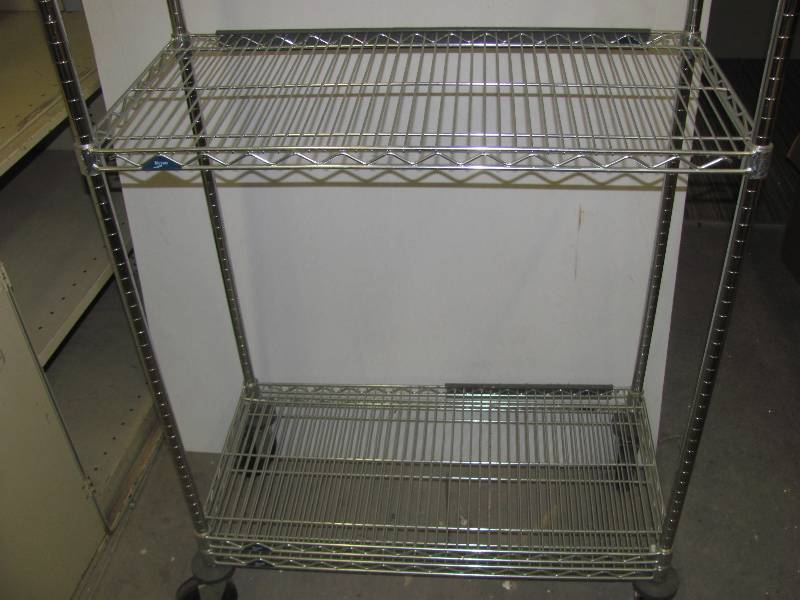 lot 7 image: Racks & Shelving