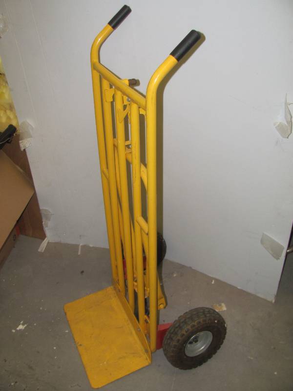 lot 12 image: 2-Wheel Carts