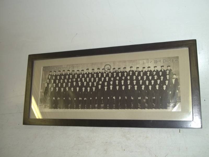 lot 4 image: Vintage Navy picture 21 x 9