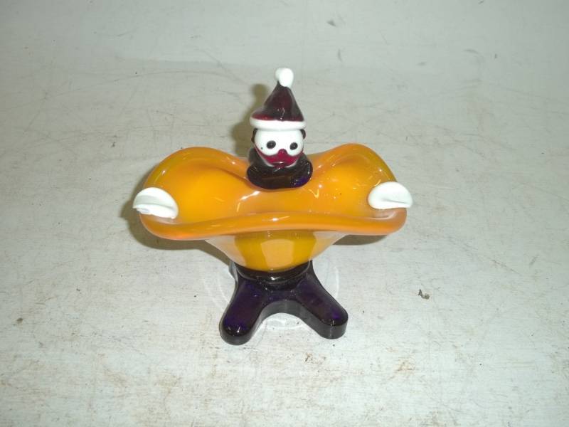 lot 44 image: Murano Italian glass clown figurine 5 x 5