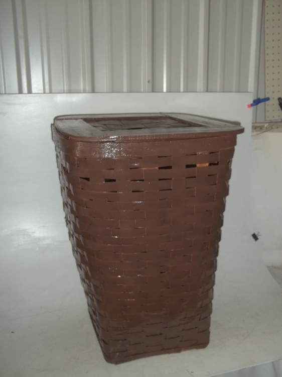 lot 133 image: Brown wicker basketclothes hamper