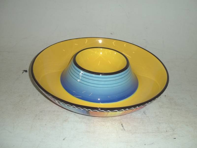 lot 141 image: Fiesta sombrero chips and dip bowl