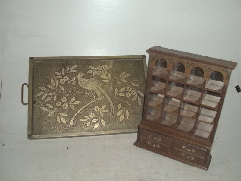 lot 142 image: Heavy metal accessories tray and trinkets shelf