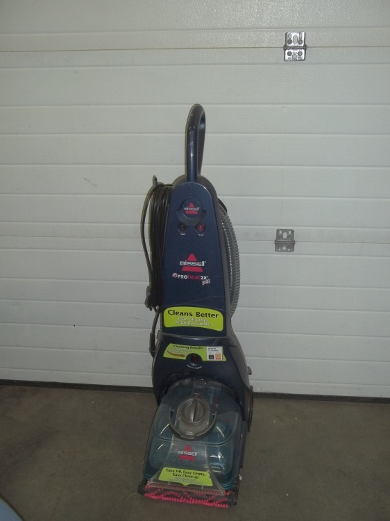lot 171 image: Bissel pro heat steam cleaner