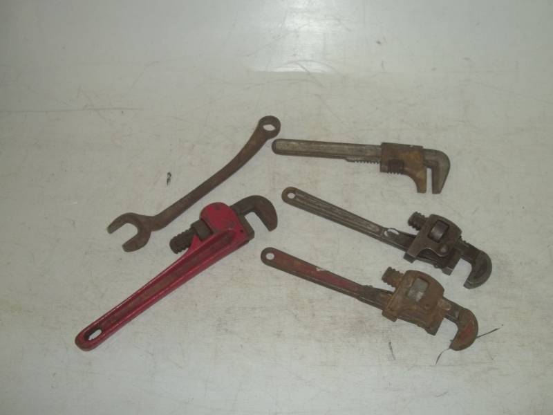 lot 218 image: Pipe wrenchesmonkey wrenches one is Ford tractor wrenchUSA-40-10717
