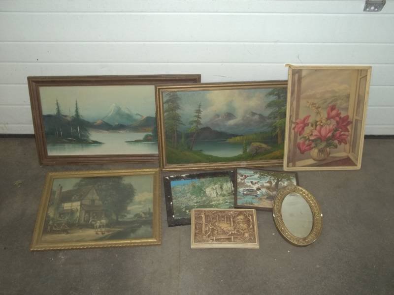lot 223 image: Early 20th century wall art