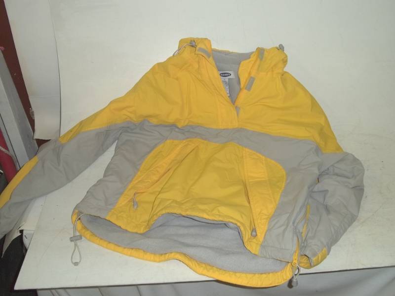 lot 232 image: Old Navy womens medium fall jacket