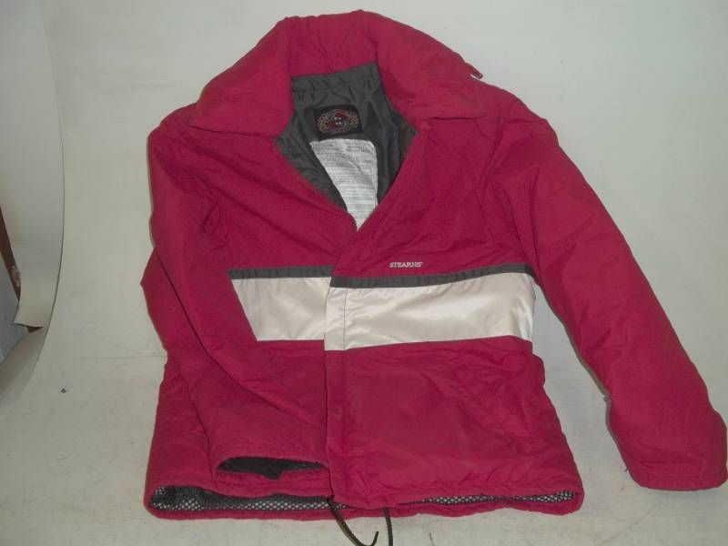 lot 233 image: Sterns flotation jacket adult medium