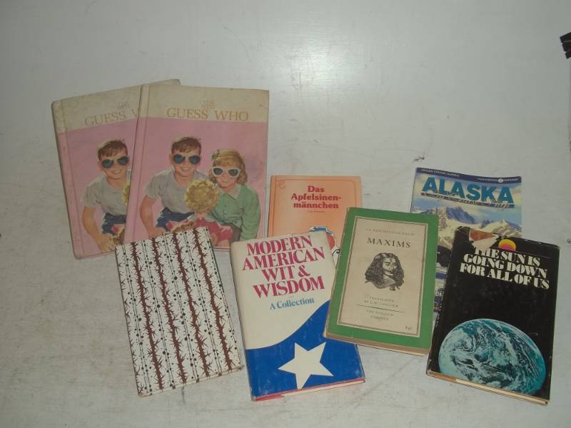 lot 275 image: Assortment of books