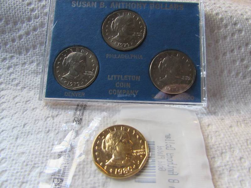 LOT OF 4 SUSAN B ANTHONY DOLLARS, 1...