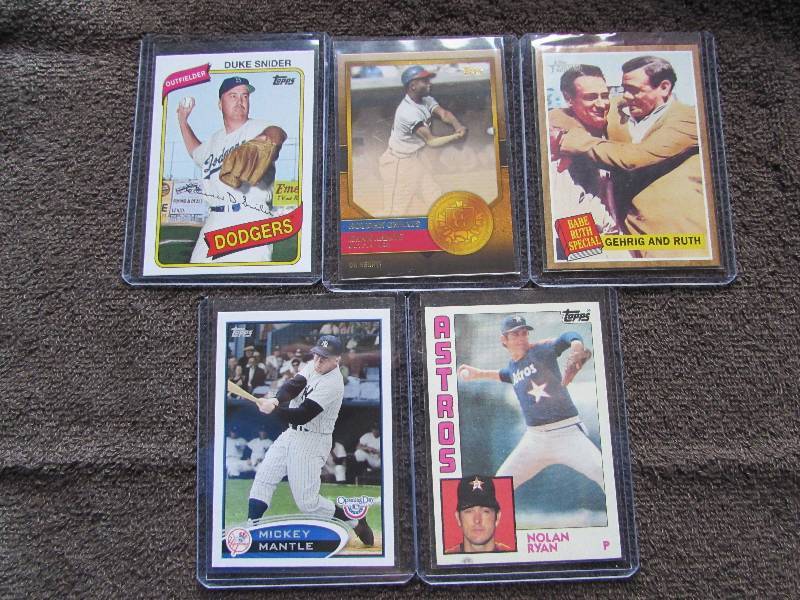 LOT OF 5 BASEBALL CARDS NOLAN RYAN,...
