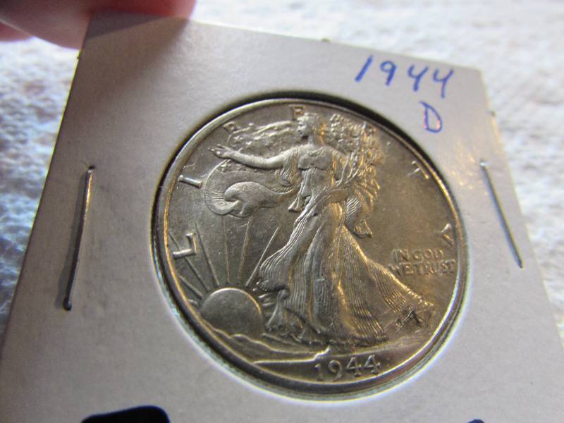 1944 D WALKING LIBERTY HALF DOLLAR...