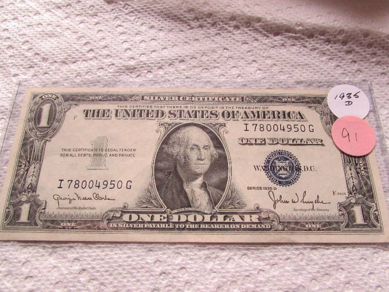 1935 D $1 SILVER CERTIFICATE - UNCIRCULATED
