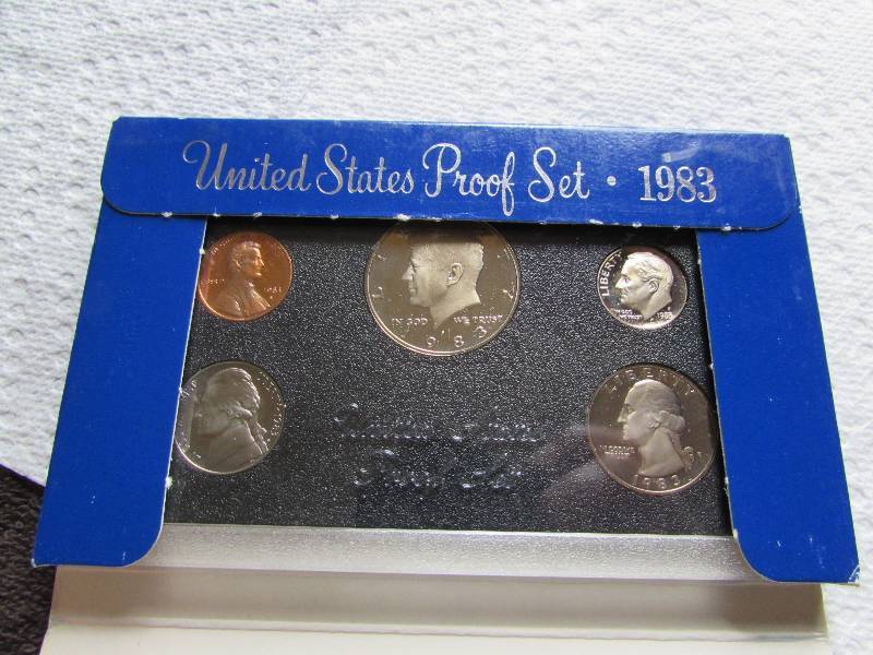 1983 PROOF SET
