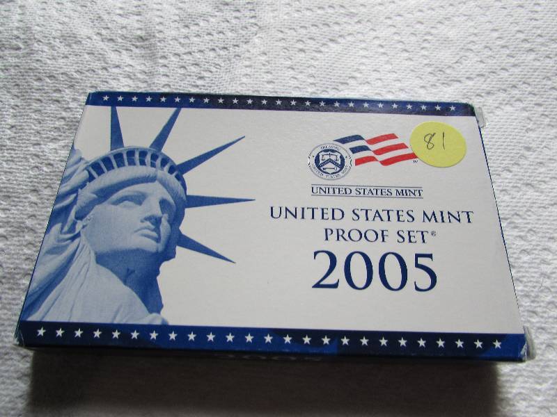 2005 S PROOF SET, W SBA DOLLAR AND STATE QUARTERS