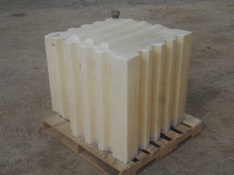 30x30 Ridgid Poly Tank