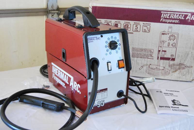 lot 46 image: Welder